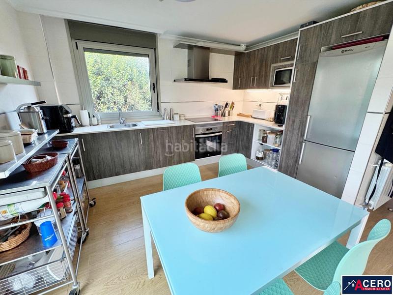 Foto 6d8ec2c3-21dd-46dd-961b-d79e822baf88. Xalet amb aparcament piscina a Mompia Santa Cruz de Bezana