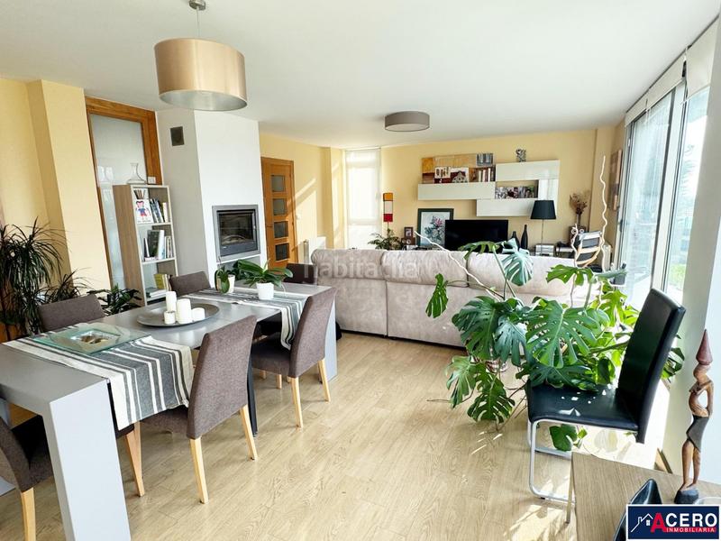 Foto f5788b7e-3756-49e6-85ce-4f8b608097ca. Xalet amb aparcament piscina a Mompia Santa Cruz de Bezana