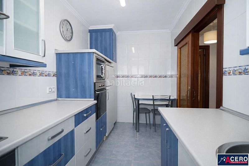 Foto e5c1aa1f-31e7-4195-a66b-70e0065e4c6b. Pis a Cuatro Caminos Santander