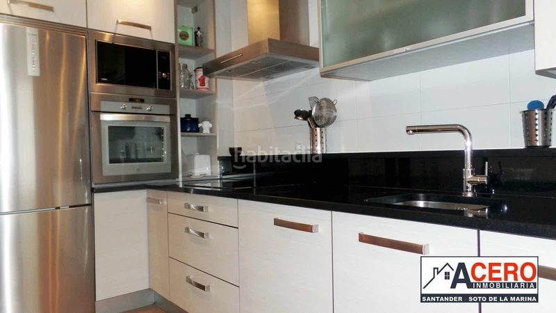 Foto 55ecd24e-58c2-4597-9415-b05f98a6b7c9. Flat in Centro - Ayuntamiento Santander