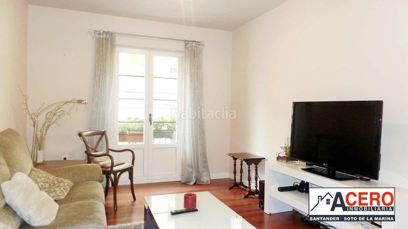 Foto ec81178d-c72a-4f56-b413-36fe5d673020. Piso en Centro - Ayuntamiento Santander