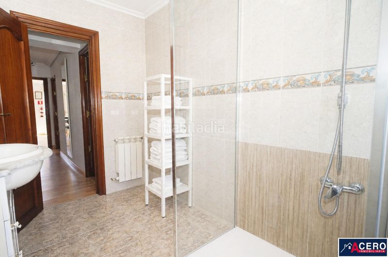 Foto 152183cc-d11c-4b52-9d93-ee1b55e16a87. Rent flat with heating parking in Liencres Piélagos