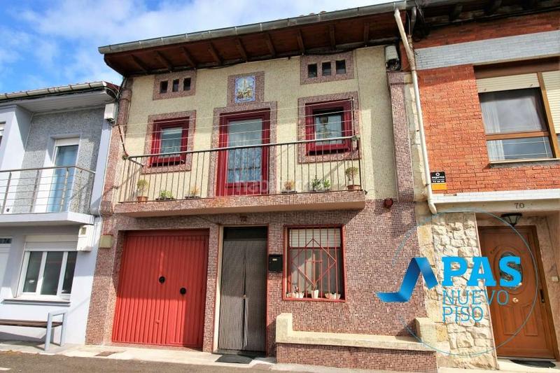 Foto b6dee644-ec13-4dc7-9688-beea26cd3013. Casa amb aparcament a Alisal - San Román Santander