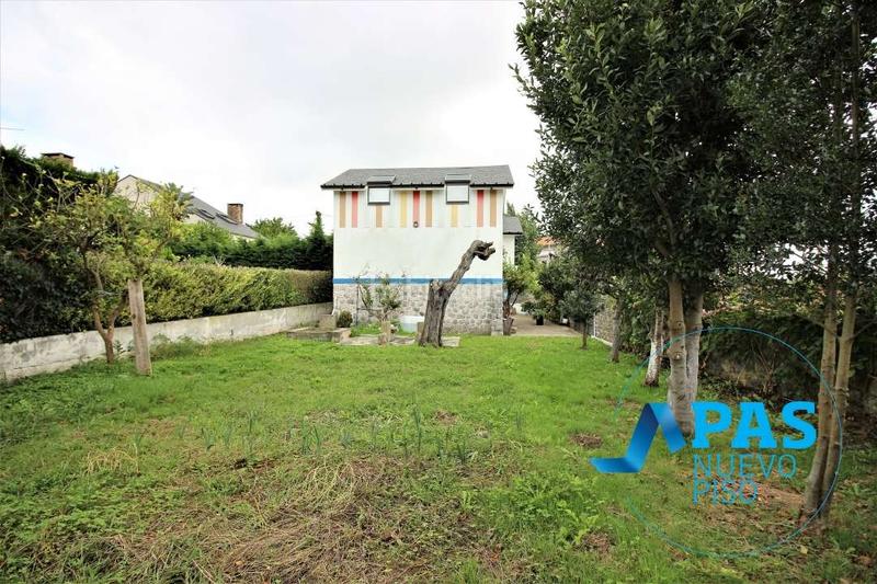 Foto c2f36a3b-b4db-4a4d-b776-7ad2d4e664a6. Xalet amb calefacció aparcament a Mortera Piélagos