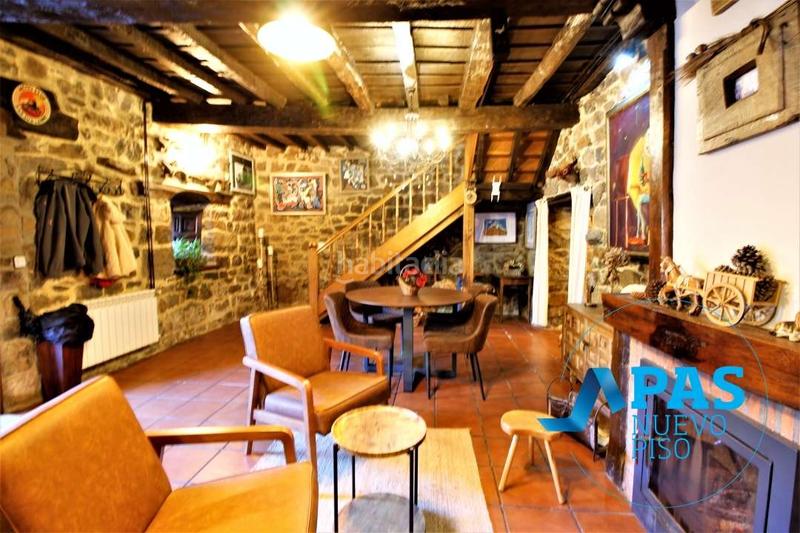 Foto b7150337-5a7c-4e6e-8e1e-2cf39b4caccd. Casa próxima a potes impresionante casona lebaniega en Camaleño