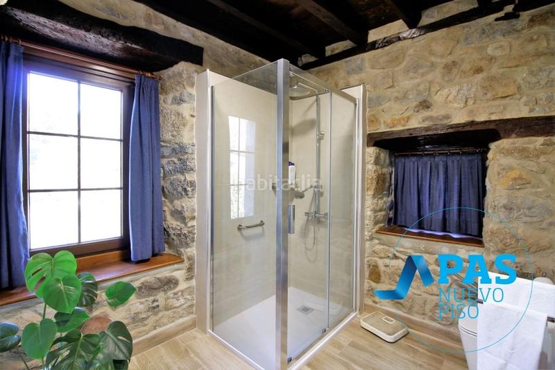 Foto fd6305ca-a824-4440-9f79-0ef46e0a5620. Casa próxima a potes impresionante casona lebaniega en Camaleño