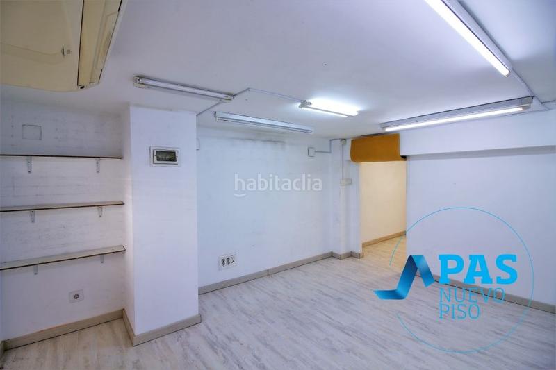 Foto 4aac218d-1626-493d-ab7e-bb7f6503df48. Local comercial a Centro - Ayuntamiento Santander