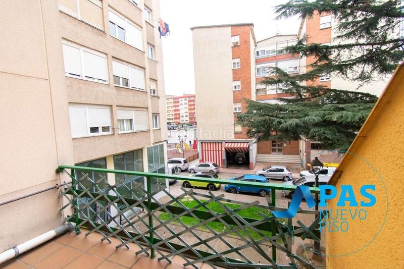 Foto 0180887a-d666-4afc-bc29-af0e5670b6d2. Piso estupendo piso con terraza de 3 habitaciones en la mejor calle de Muriedas. en Camargo