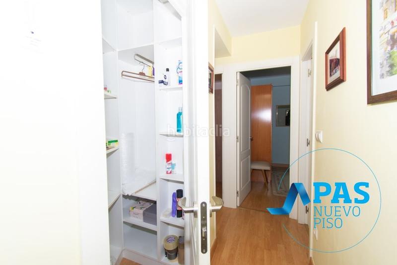 Foto 2f940b41-e0d7-42dd-9f76-bc0479d25c62. Piso estupendo piso con terraza de 3 habitaciones en la mejor calle de Muriedas. en Camargo