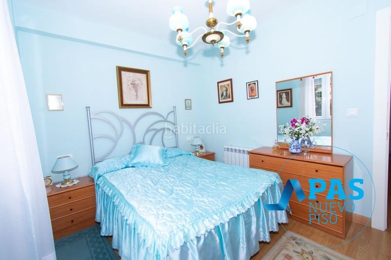 Foto a7172f5e-8657-4f5d-8f37-efc96f18b684. Piso estupendo piso con terraza de 3 habitaciones en la mejor calle de Muriedas. en Camargo