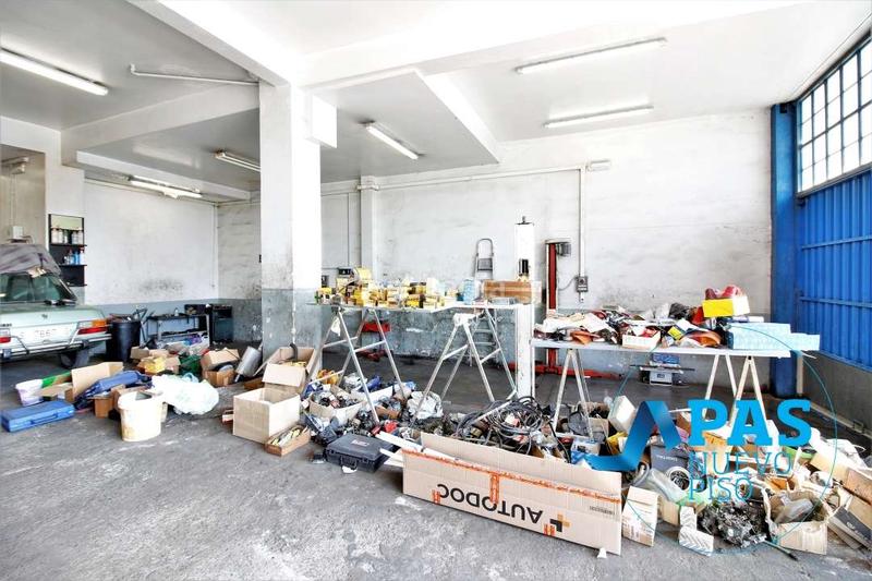 Foto 2493d9d7-0834-42d7-a386-e15a5744b30f. Local comercial a Numancia - San Fernando Santander