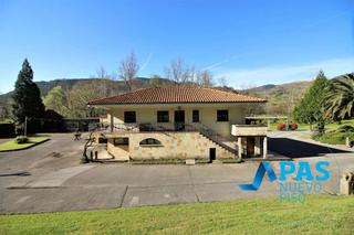 Chalet  Barrio la hoz. Santa maría de cayón vivienda con una exclusiva finca de más de