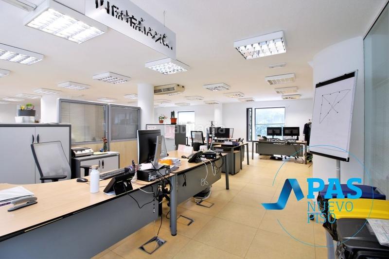 Foto bd90e663-7a90-4177-a593-1af97ce871f3. Oficina a Centro - Ayuntamiento Santander