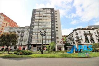 Pis  Calle don pelayo. En el mismo centro de santander, piso 85m2 soleadísimo