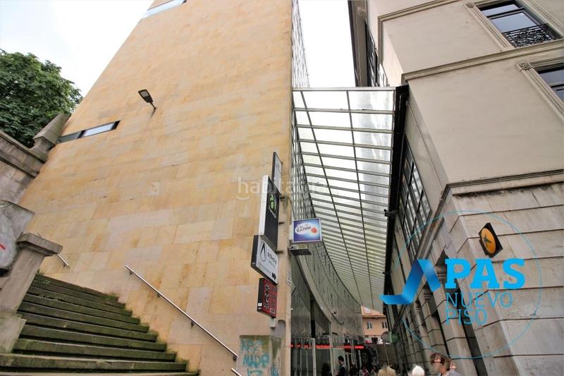 Foto 169f78db-0c4c-45dd-9dce-3605a8345df1. Oficina a Centro - Ayuntamiento Santander