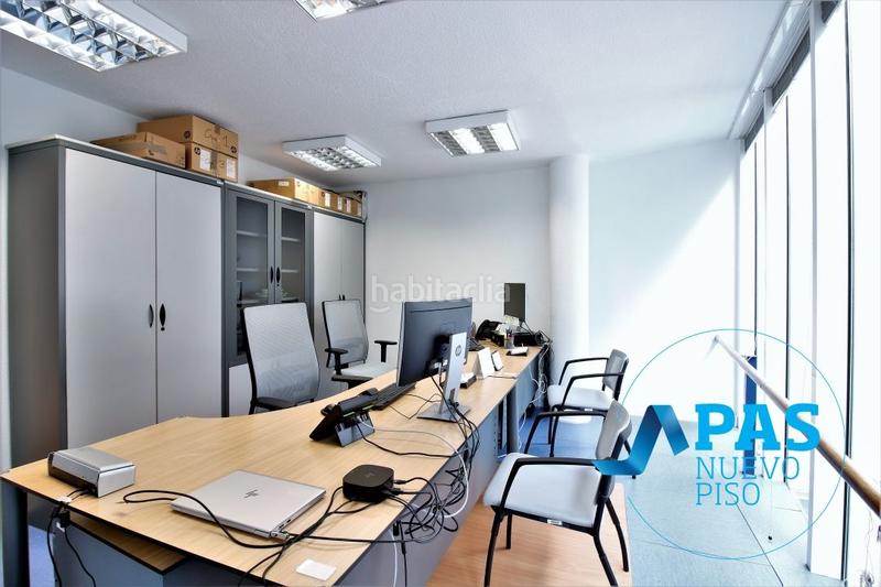 Foto 49baf752-ba31-4e92-8be8-e6e5886817bc. Oficina a Centro - Ayuntamiento Santander