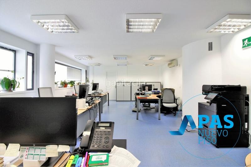 Foto cbb1fd85-28ea-489a-9f1e-6d58b6908d37. Oficina a Centro - Ayuntamiento Santander