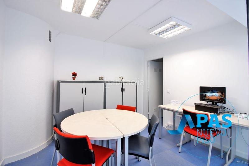 Foto d06a4381-1f9c-4c18-a42f-e8fc8b0211fc. Oficina a Centro - Ayuntamiento Santander