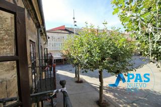 Oficina  Plaza españa. Plaza españa, reinosa vivienda de dos plantas de 360m, actualmen