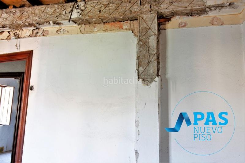 Foto 0a95b050-bf96-4b62-82a5-424f9fbed497. Chalet en Tanos, casa de dos plantas con preciosa finca en suelo urbano en Torrelavega