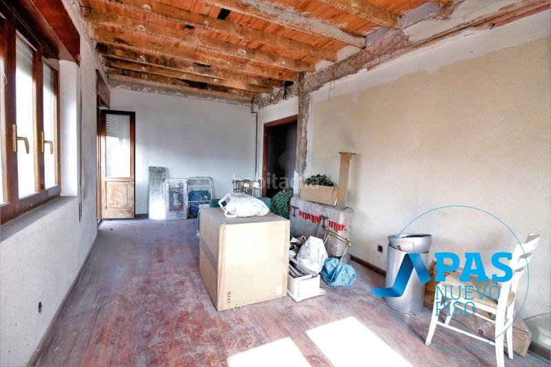 Foto 1ace2b6a-7041-4094-97d2-e0c33f5e0076. Chalet en Tanos, casa de dos plantas con preciosa finca en suelo urbano en Torrelavega