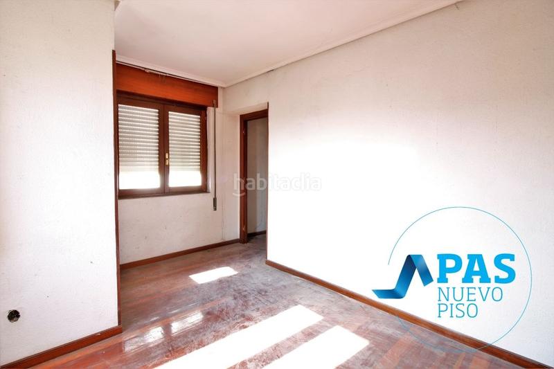 Foto 45d3f771-a5a7-4835-8cca-4f8428ce9d36. Chalet en Tanos, casa de dos plantas con preciosa finca en suelo urbano en Torrelavega