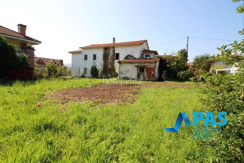 Foto 57484c44-5812-4f9f-ad4b-86293ab376c2. Chalet en Tanos, casa de dos plantas con preciosa finca en suelo urbano en Torrelavega