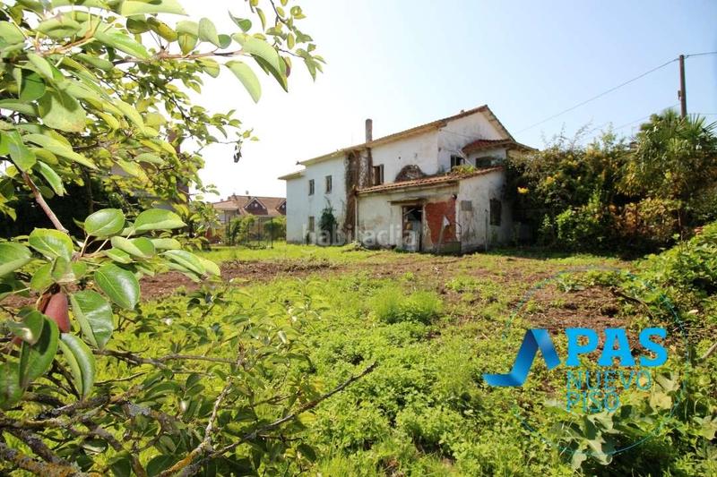 Foto 66445554-bf8f-406d-a912-0098d1bf25b0. Chalet en Tanos, casa de dos plantas con preciosa finca en suelo urbano en Torrelavega