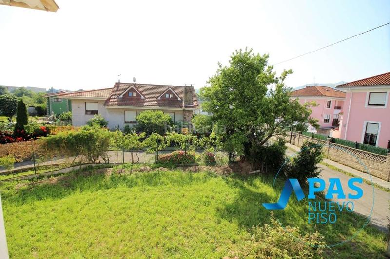 Foto 797971b6-c6ad-4f42-a6e4-58f992306dda. Chalet en Tanos, casa de dos plantas con preciosa finca en suelo urbano en Torrelavega