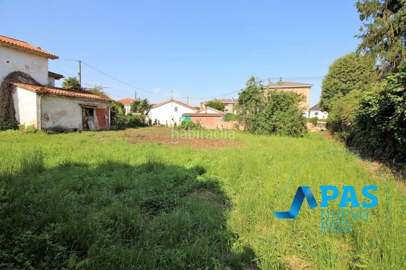 Foto c0d0a7d1-968e-403c-a285-ed840636547e. Chalet en Tanos, casa de dos plantas con preciosa finca en suelo urbano en Torrelavega