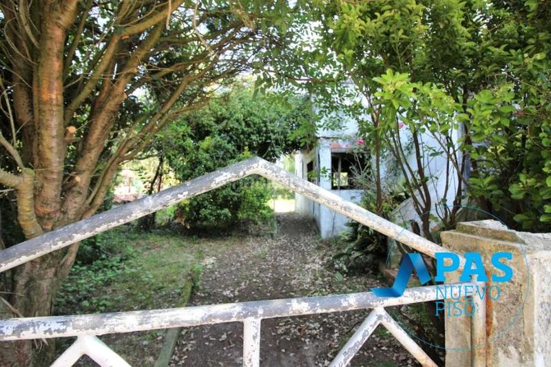 Foto f6989606-572a-4d70-abc7-43cdb96fe082. Chalet en Tanos, casa de dos plantas con preciosa finca en suelo urbano en Torrelavega