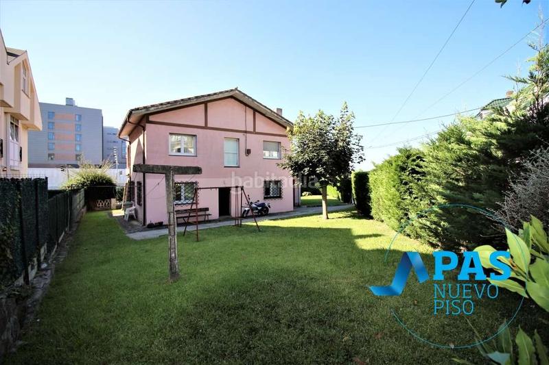 Foto 17058b6e-5918-425a-84f2-112b55f9ad95. Haus mit heizung parking in Cuatro Caminos Santander