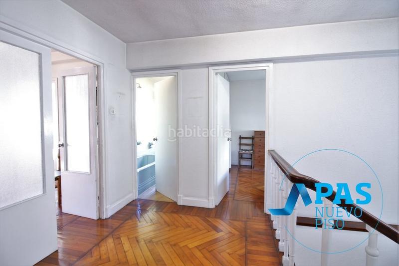 Foto f5ee3758-d222-40ce-80cc-7abb7c071ef5. Haus mit heizung parking in Cuatro Caminos Santander