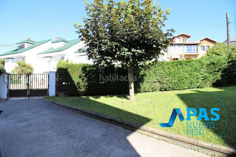 Foto f9fe3908-e0b7-492d-a42f-a7f4702170d9. Haus mit heizung parking in Cuatro Caminos Santander