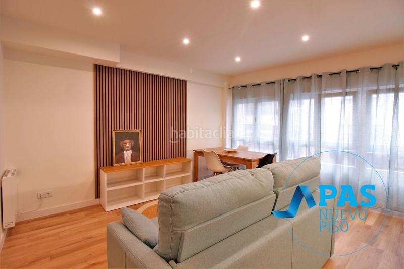 Foto 5737fb85-982e-4195-973d-9bb0a61470a7. Piso en la zona de Cuatro Caminos, piso totalmente reformado con encanto en Santander