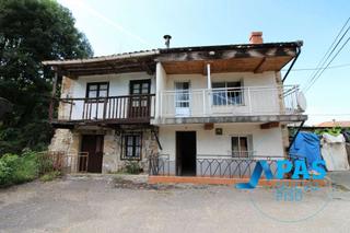 Haus  Barrio vega. Casa pareada en precioso entorno natural de vega de villafufre