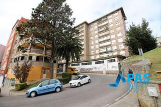Appartamento  Vía cornelia. En el centro de santander, piso al sur con 3 dormitorios