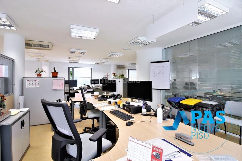 Foto 459d6663-95ed-4ba1-a2bd-582b22c67632. Rent office space in Centro - Ayuntamiento Santander