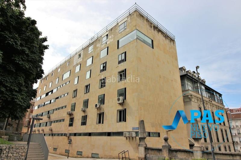 Foto 9b62ad5a-21cd-4075-ad79-d947b3f3b142. Rent office space in Centro - Ayuntamiento Santander
