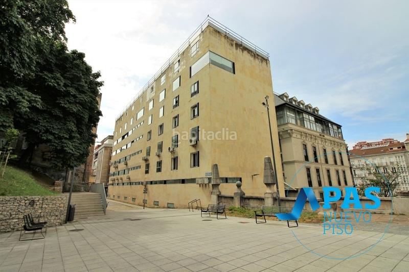 Foto b8e51d94-8272-45eb-a2a5-6171d902f037. Rent office space in Centro - Ayuntamiento Santander