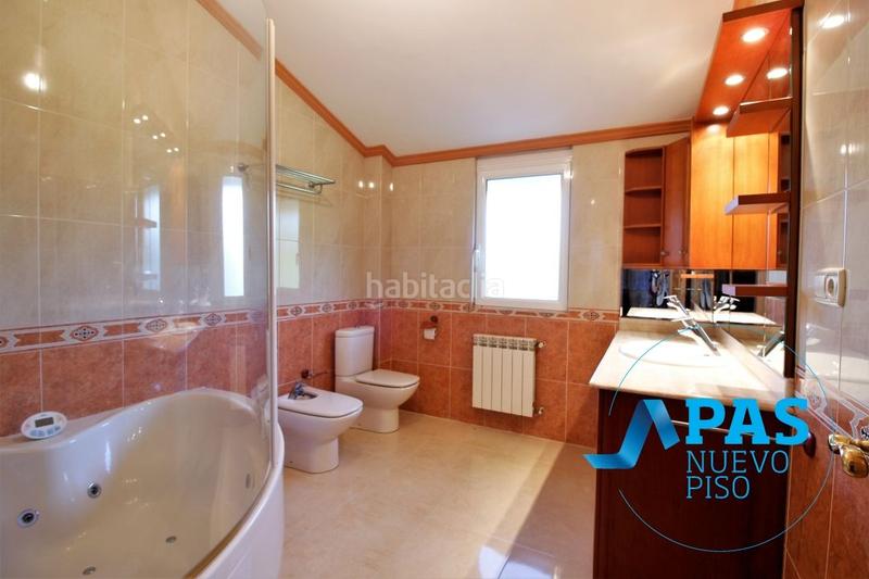 Foto cdc6ad0c-000a-432c-9cca-bd43417685d8. Chalet avec chauffage parking dans Ceceñas - Hermosa Medio Cudeyo