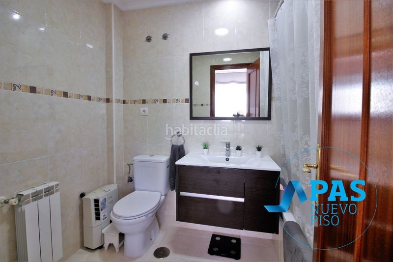 Foto 02669e8c-f82f-47b0-ab1a-c20c43757a1e. Casa amb calefacció aparcament a Polanco
