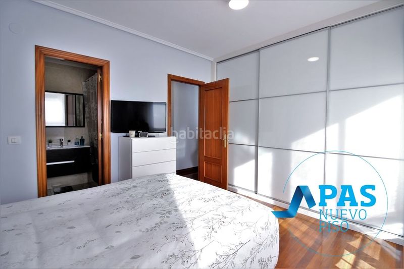 Foto c0ef478e-4db0-4727-8499-b69f3313ff1d. Casa amb calefacció aparcament a Polanco