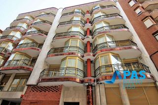 Appartamento  Calle beato de liébana. Junto plaza numancia, santander. en venta piso de 3 dormitorios