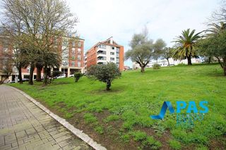 Etagenwohnung  Calle maría cristina. Zona salesianos, general dávila de santander. en venta piso en p