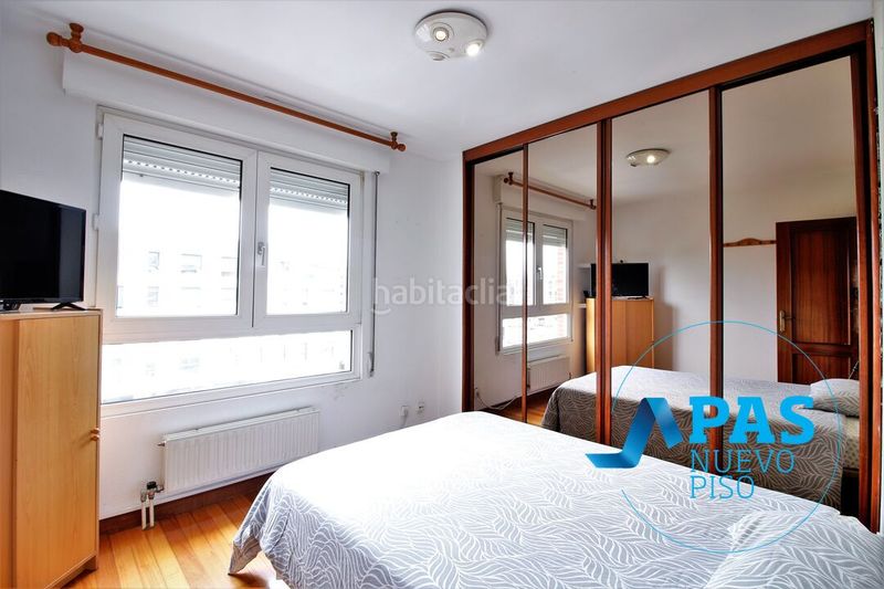 Foto 1406bffe-005f-43e2-92ad-658a3545440e. Pis amb calefacció aparcament a Peñacastillo - Nueva Montaña Santander