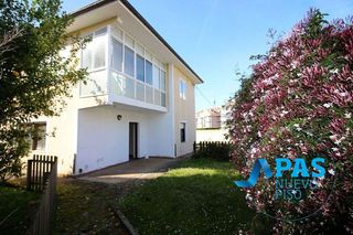 House  Calle alcarite. Casa independiente en pleno noja, cerca del centro y de las play