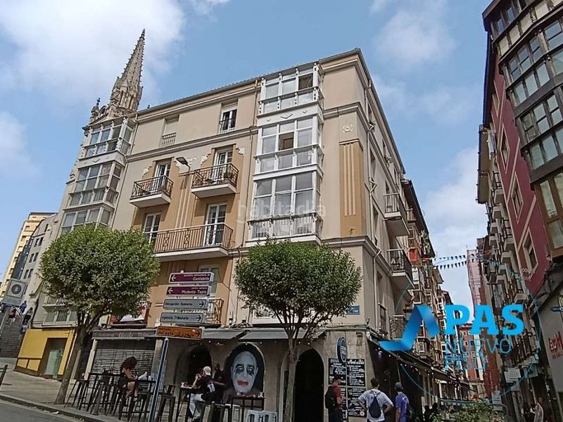 Foto d9f741d9-457b-40b9-8448-344930d282a1. Pis amb calefacció a Centro - Ayuntamiento Santander