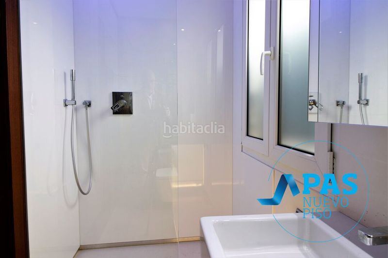 Foto 75347755-c667-4963-afc3-92f020cdb2d6. Pis amb calefacció a Centro - Ayuntamiento Santander