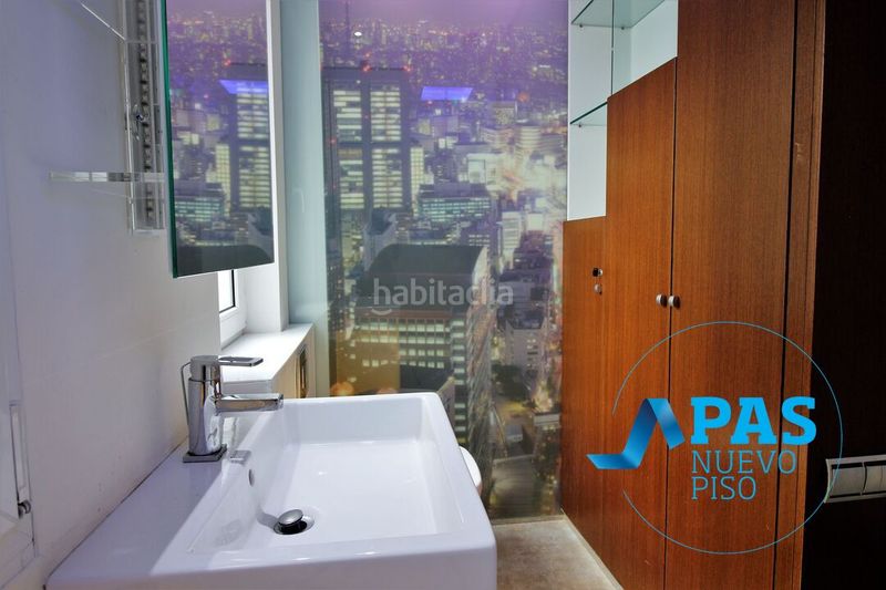 Foto abf2c258-e44e-40b2-a981-4261a2ffdc02. Pis amb calefacció a Centro - Ayuntamiento Santander